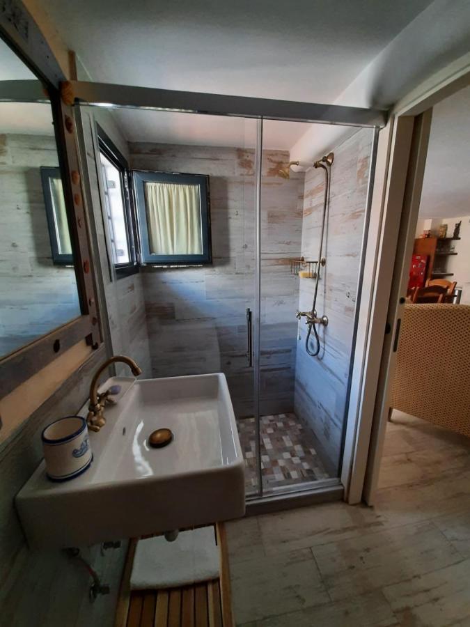 Un Apartamento Vacacional Con Detalles De Un Hogar ไมเรียนา เดล อัลคาราเฟ ภายนอก รูปภาพ